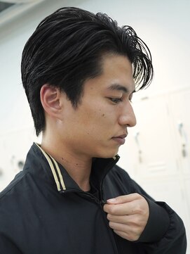 フィフス 栄(fifth) 自然な毛流れでラフにキマるセンターパート×カルマパーマ