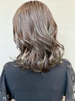 エオン(eon)&nbsp;大人のチタニウムグレーカラー