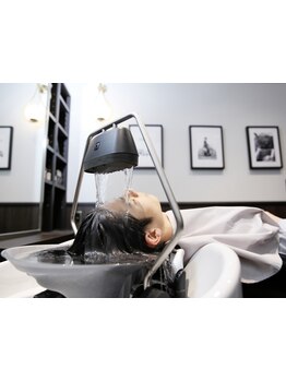 男性特化ならでは!!プロによる極上ヘッドスパ◎もみほぐしでストレスフリー!コリ解消!【中野＜理容室＞】