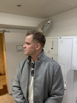 レアル 心斎橋 大阪(REAL) メンズフェード