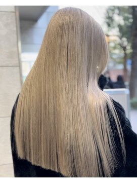 Giselle 栄/矢場町 【ジゼル】【８月上旬NEW OPEN（予定）】 ☆玉腰☆ミルクティベージュ【名古屋/栄/ブリーチ/ハイトーン】