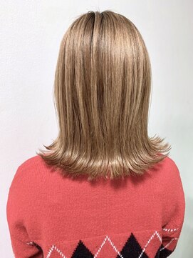 アルティナ(artina) 外ハネミディアム×３Dカラー【artina町田】