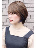 リア(Lia by KENJE)&nbsp;Lia&汐見悠佑　イヤリングカラー&ハンサムショート