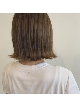 ツイギー 千舟店(TWiGGY) 【王道大人気】透明感抜群な外ハネボブ♪