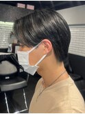 952黒髪ツーブロック刈り上げモノトーングレージュバリアージュ