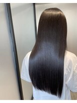 キュア 表参道(CURE)&nbsp;黒髪/グレージュカラー/ココアベージュ/ヘルシーロング/表参道