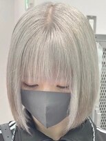 ウィコ 新宿(WICO)&nbsp;bob×silver[新宿駅/グレーベージュ/レイヤーロング]