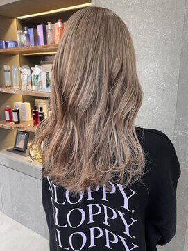 ロンドワン 三宮元町(Lond one) ハイトーン/ダブルカラー/ミルクティーベージュ