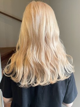 サンドット(Sun.) ブロンドカラー/ケアブリーチ/ダブルカラー/艶髪