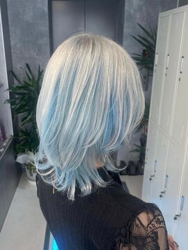 ニューワン バイ ネイバー 立川(Newone by neighbor) レイヤーカットナチュラルハイトーンデザインカラー[立川駅]