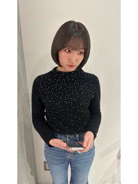 ヨーク(YOKE) YOKE オリーブグレージュ透明感カラーボブ