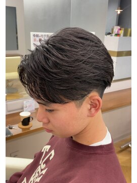 アレス バイ シカ 神戸三宮元町店(ALLES by Cica) フェザーパーマ