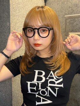 ノイ(noi) 顔周りレイヤーカットくびれヘアミルクティーベージュカラー