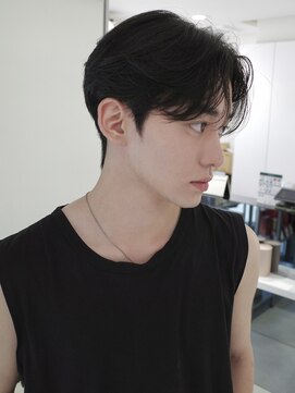 ノーム(NORME) 毛流れセンターパート/韓国メンズヘア/20代30代