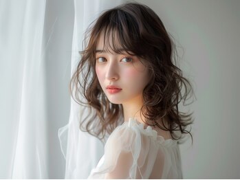 ソル 千早(S.O.L)の写真/《髪質改善完全個室サロン》伸ばしかけの方も◎人気のミディアム/ロングで愛されstyleに!