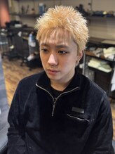 エクファフォーメン(EX-FA FOR MEN)&nbsp;MEN’S HAIR/サーフカール/刈り上げセンターパート/瀬田