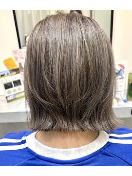 フィゼル 南堀江店(fizelle) 馴染ませハイライト