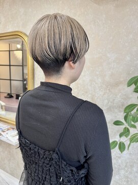 アンブレラカラー×マッシュショート