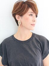 ソルヴ(solv.) 奈良/ショート/ショートボブ/ボブ/白髪ぼかし/白髪染め/髪質改善