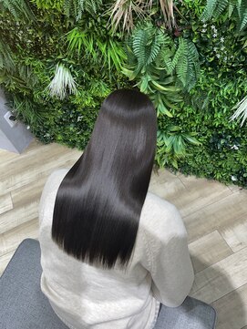 ラフトウキョウ 浜松(RAF TOKYO) オリーブグレージュ