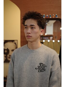 エディ(Edy) メンズスパイキーショート刈り上げスキンフェード眉毛カット岡山