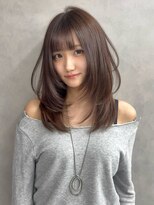 アイヴァン(AIVAN)&nbsp;ミディアムレイヤー ハッシュカット ハイレイヤーi
