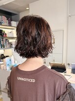 ログ(log)&nbsp;ニュアンスパーマ　髪質改善カラー　顔まわり　レイヤー　艶髪