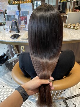 リバレッジ 広尾(Leverage) 髪質改善トリートメント・ウルトラコース 恵比寿/広尾:柴崎 麻緒