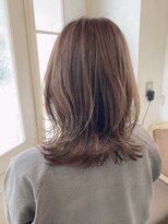 アミュレ(Amule)&nbsp;透明感こなれカラーくびれ外ハネミディアム30代40代梅ヶ丘美容室