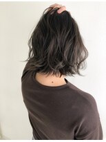 フルールバイアヴァンスクロス(Flulu by avance. cross)&nbsp;糸ハイライト×グレージュ×外はねボブ/30代/40代/50代