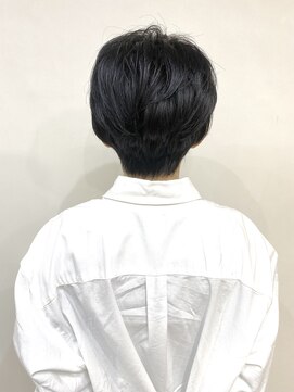 モリオ フロム ロンドン 成増店 【morio成増/一戸】大人かわいいくびれショート眉上前髪