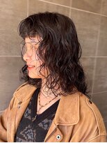 ナループロアオハナ(Nalu pu loa ohana)&nbsp;ミディアムパーマウェーブパーマくるくるパーマ