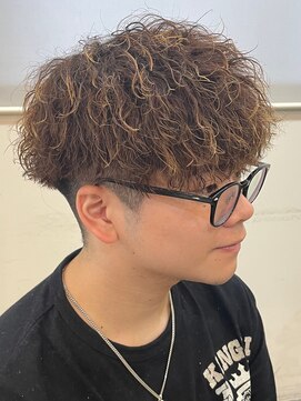 バース バイ ハピネス(BIRTH by happiness) 奈良men's縦落ちツイストスパイラルパーマ