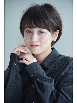 リル 8F 銀座(Rire) 【Rire-リル銀座-】大人美人マッシュショート