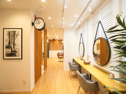 アグ ヘアー オスト 仙台駅東口駅前店(Agu hair ost)の写真