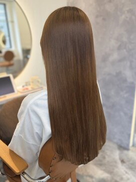 カノエ 福岡香椎店(canoe) 艶髪 縮毛矯正 髪質改善 ミルクティーベージュ ロングストレート