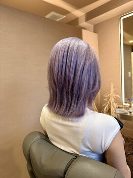 アット(at) ラベンダー