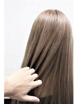 【クリーミィさが可愛い☆ミルクティベージュ】　Matinahair