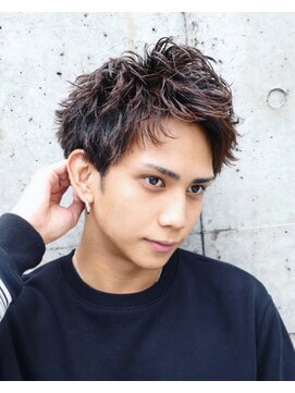 フィフス(fifth) ショートレイヤー ツーブロック くせ毛風パーマ アップバング 26