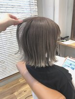 ティティ(TiTi)&nbsp;ホワイトミルクティーカラー[TiTi_栗林れい]