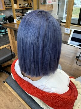 ルッカヘアガーデン バイ ラッシュゴールド(RUCCA HAIR GARDEN by LUSH GOLD) ネイビーカラー
