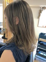 シー(see)&nbsp;柔らかラグジュアリーミディ！ハイライト、バレイヤージュ！