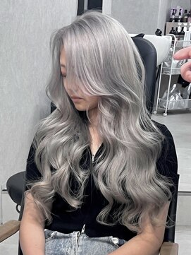 ロウル 渋谷(LOWRL) シルバーロング