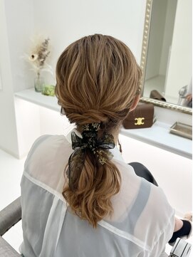 モカラ バイ レーコ(mokara by REKO) ローポニー