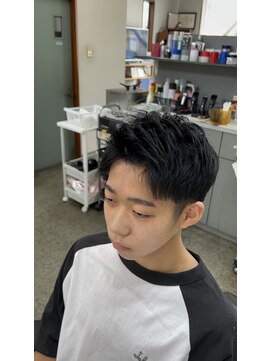 ヘアフォーラム アップバングショート