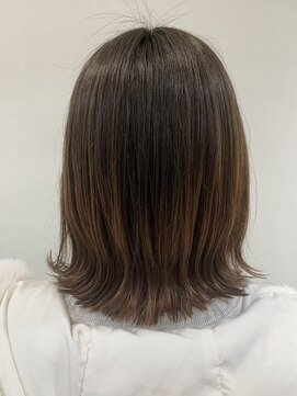 アッシュ 仙川店(Ash) 切りっぱなしショートボブおくれ毛縮毛矯正10代20代30代40代