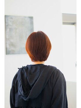 髪と生活美容室 大分本店 オレンジカラーのショート