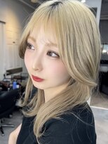 ディーバ 池袋東口(D.I.E.V.A)&nbsp;10代20代30代髪質改善顔まわり韓国レイヤー艶髪ブロンドベージュ