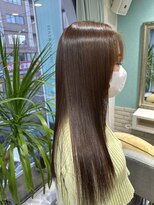 リリー(Re.ly) 春から大学生のお客様も美髪で艶々にします!