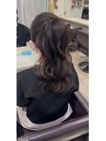 ジャムスタイリングハウス(JAM STYLING HOUSE)&nbsp;【北新地ヘアセット】艶カールポニー